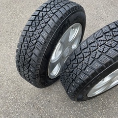 🟢スパイクタイヤ！185/65R15 アルミセット2本！の画像