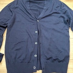 ユニクロ　セーター　カーディガン　メンズ
の画像