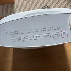 加湿器付きファンヒーターの画像