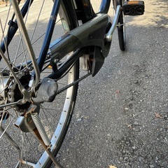 自転車 電動アシスト自転車の画像