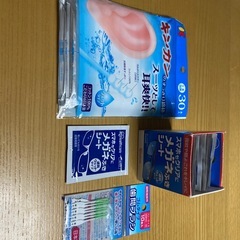 キンカンスッキリ綿棒と歯間ブラシ、メガネ拭きセットの画像