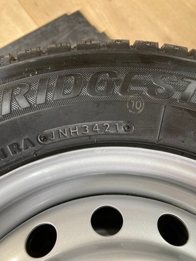145/80r12 ブリヂストン スタッドレス　ホイール付き