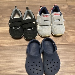 子供　靴　キッズ　シューズ　の画像