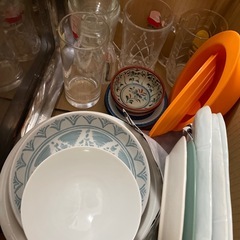 【無料】食器類セットの画像