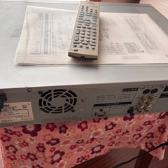 ≪お話し中≫
【最終値下げ】【DVD↔︎VHS】ダビングデッキです。VHSで溜め込んだ動画をPC無しで直接DVDに書き込むことが可能です。の画像