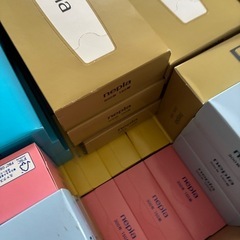 ティッシュ 64個 の画像