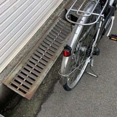 710  パナソニック新機種電動アシスト自転車viviTX26インチシルバーボディーの画像