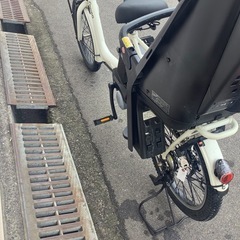 712  パナソニック最新機種電動アシスト自転車gyutto20インチホワイトボディーの画像