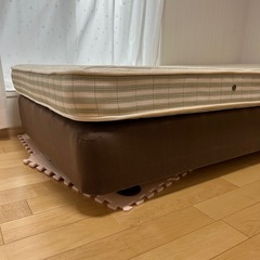 シングルベッド　マットレス　フランスベッド　シングル　薄汚れありの画像