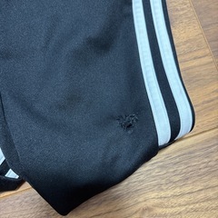 adidasジャージ上下
の画像