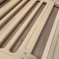 日本育児　両開き　ベビーゲート　ミルキー(白系)の画像