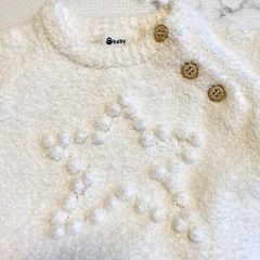 新品同様美品　ふわふわベビーセットアップ　上下セット　ニット　の画像