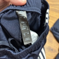 adidasジャージ上下
の画像