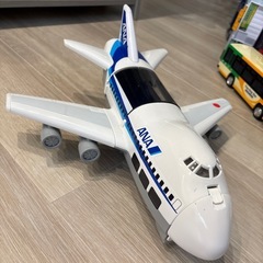 トミカ　ANA 飛行機の画像