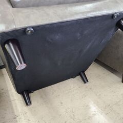 J1584【リユースのサカイ柏店】エア・リゾーム　一人掛けデザインソファ　パーソナルチェア　LAURU　ラウル　レザー　グレー　クリーニング済　参考価格23,990円の画像