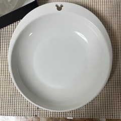 【未使用品】ディズニー　ミッキー　型抜き 皿 3枚セットの画像