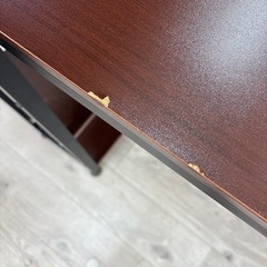 机  パソコンデスク  棚付きの画像