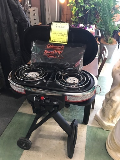 ジャングルジャングル貝塚店　Coleman コールマン　ロードトリップグリル　グリル　アウトドア　キャンプ　ベーベキュー　BBQ 貝塚
