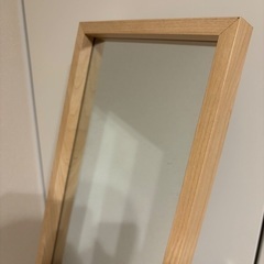 立て鏡の画像