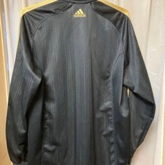 ♦️期間限定♦️adidasトラックジャケットの画像