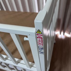 ベビーベッドの画像