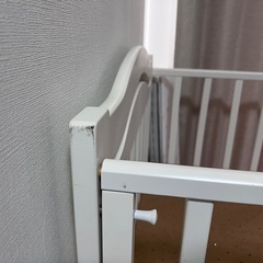 ベビーベッドの画像
