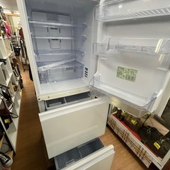 ☆ドリーム荒牧店☆ジモティー割引有☆【クリーニング済】　シャープ/3ドア冷蔵庫/SJ-GE35H-W/350L/2022の画像