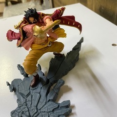 ONE PIECE フィギュア ロジャーの画像