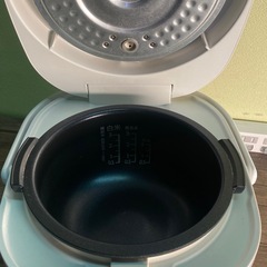 ◎ ジャー炊飯器　SHARP シャープ　3合炊き　KS-CF05D-W 2022年製　動作品の画像