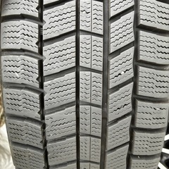 スタッドレスタイヤ　195/65R15の画像