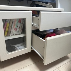 テレビ台の画像
