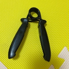 トレーニングチューブ　腹筋ローラー　ハンドグリップ
の画像