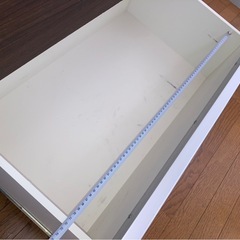 食器棚の画像