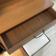 ドレッサー＆イスセットの画像