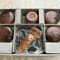 未使用保管品　備前流し　蓋付きカップ　スプーン茶托付き　5客セットの画像