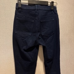 ユニクロストレッチジーンズS 60〜66の画像