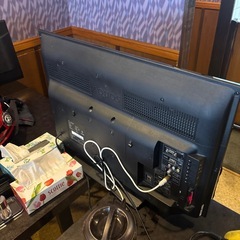 シャープ　テレビ　2014年製
の画像
