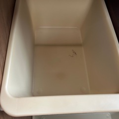 おもちゃ棚の画像