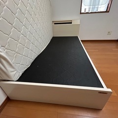 シングルベットフレームとマットの紹介の画像