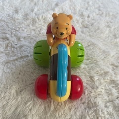 車のおもちゃ4点セットの画像