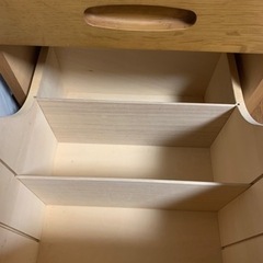 カリモク　学習机・袖机の画像