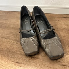 レディースパンプス23.5（MICHEL KLEIN）の画像