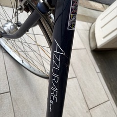 シティサイクル 27インチ Azzurare 女性用自転車（前かご付き）の画像