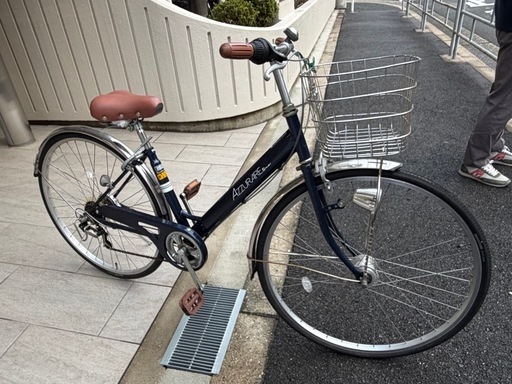 シティサイクル 27インチ Azzurare 女性用自転車（前かご付き）