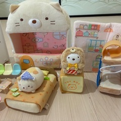 すみっコぐらしの小物の画像