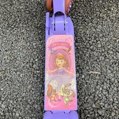 4輪の子供用キックボード　ソフィアの画像