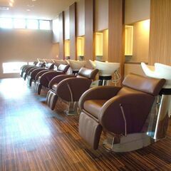 週休3日！美容師募集！！の画像