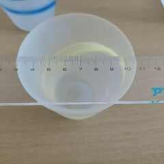 ガラスの食器２種の画像