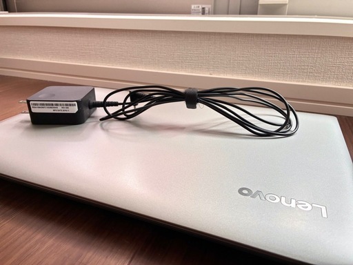 Core™ i7-8550U Lenovoノートパソコン（動作確認済み）