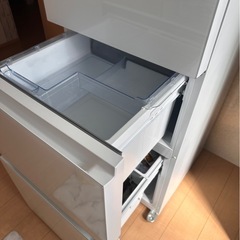 ハイセンス　　358㍑　冷蔵庫の画像